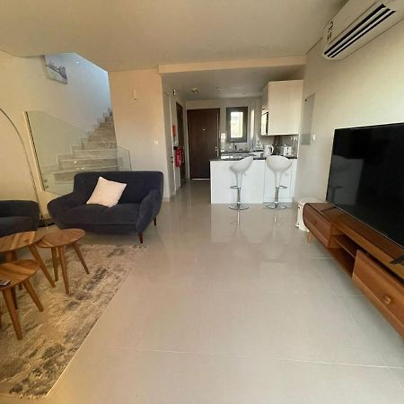 Sifa Beachfront Apartment Muscat Exterior photo
